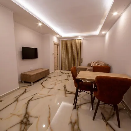 Apartahotel Huma Elite
